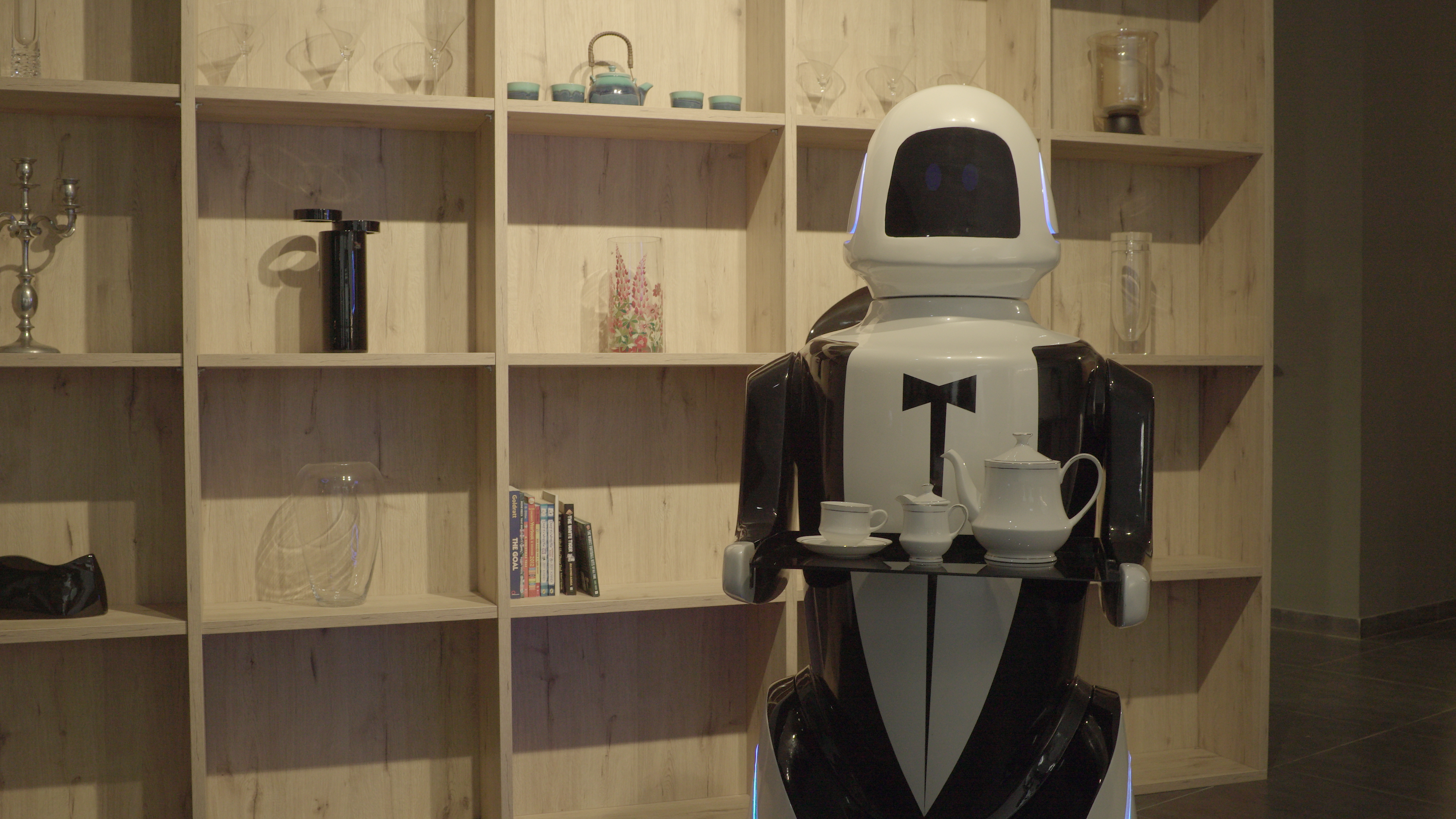 HIRO humanoid robot performing assembly operations